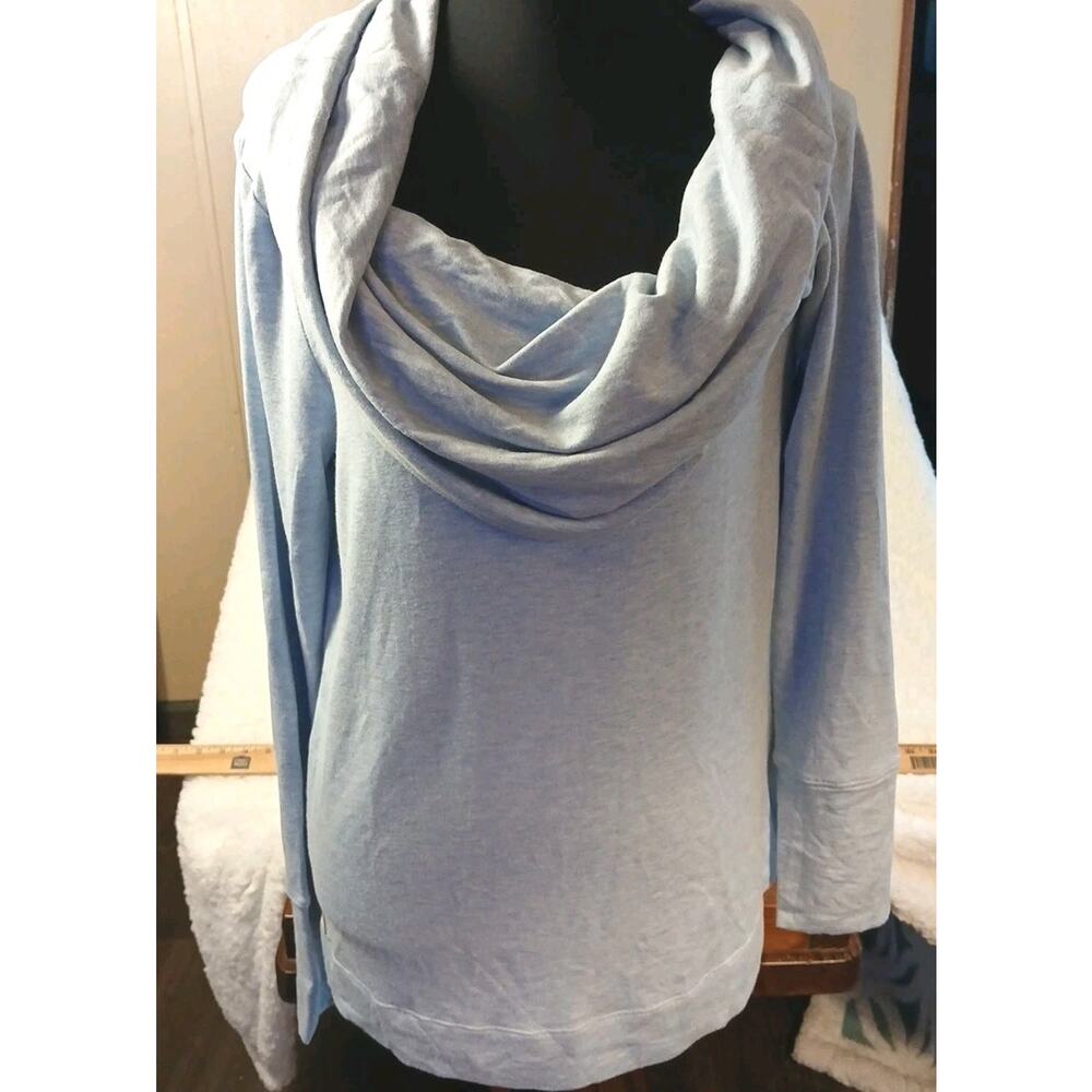 Lilly Pulitzer Cowl Neck Sweater Size M Light Blue